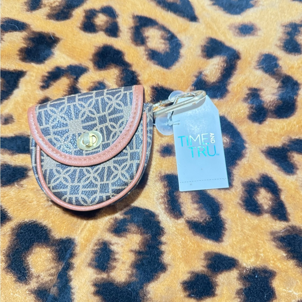 Time and Tru Brown Patterned Coin Purse